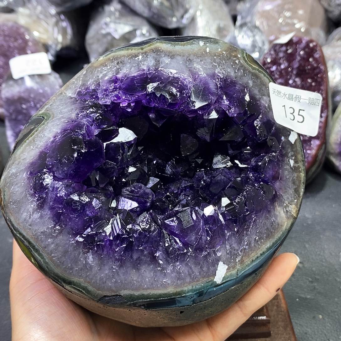 水晶大型摆件（非配饰）未镶嵌