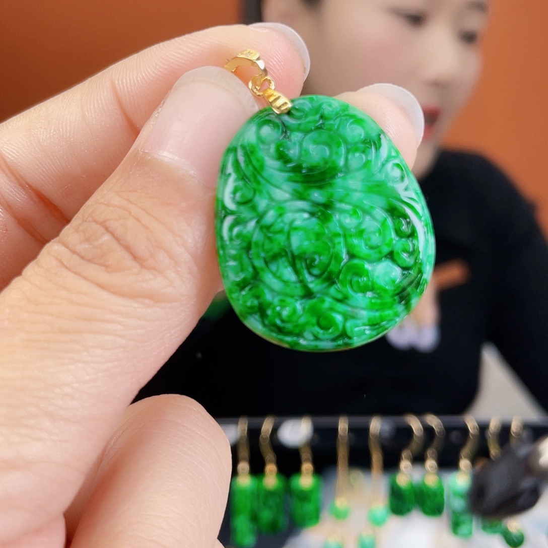 翡翠未镶嵌耳饰饰品