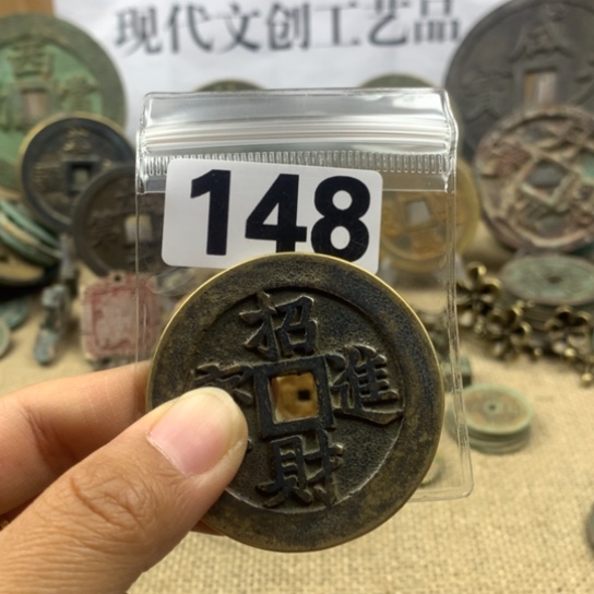 铜转现代文创工艺品