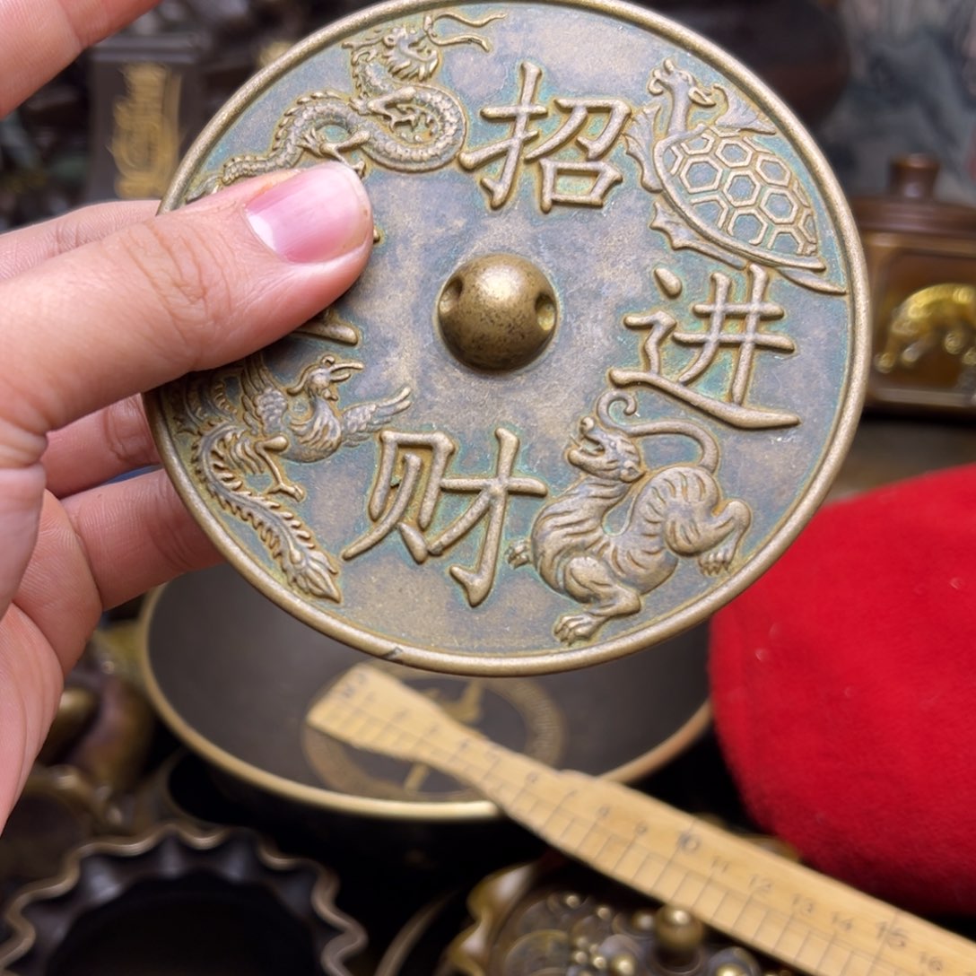 精美铜器点击下单