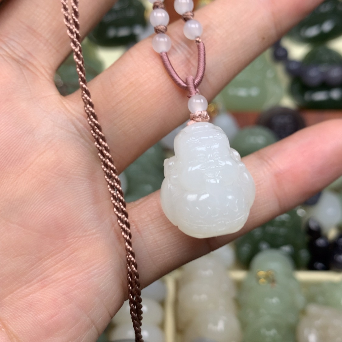 【闪购商品】颈饰未镶嵌和田玉