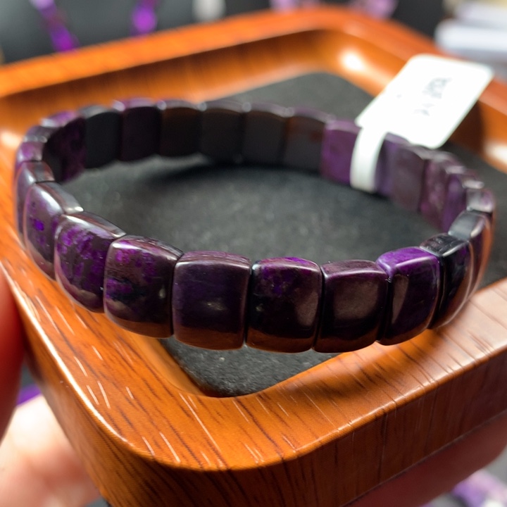 苏纪石（舒俱来）未镶嵌手排