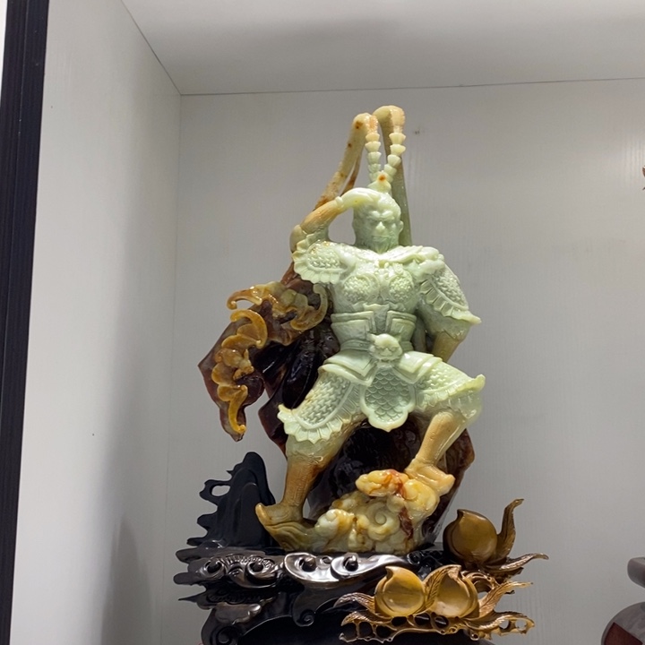 未镶嵌蛇纹石玉（覆膜）珠宝奇石