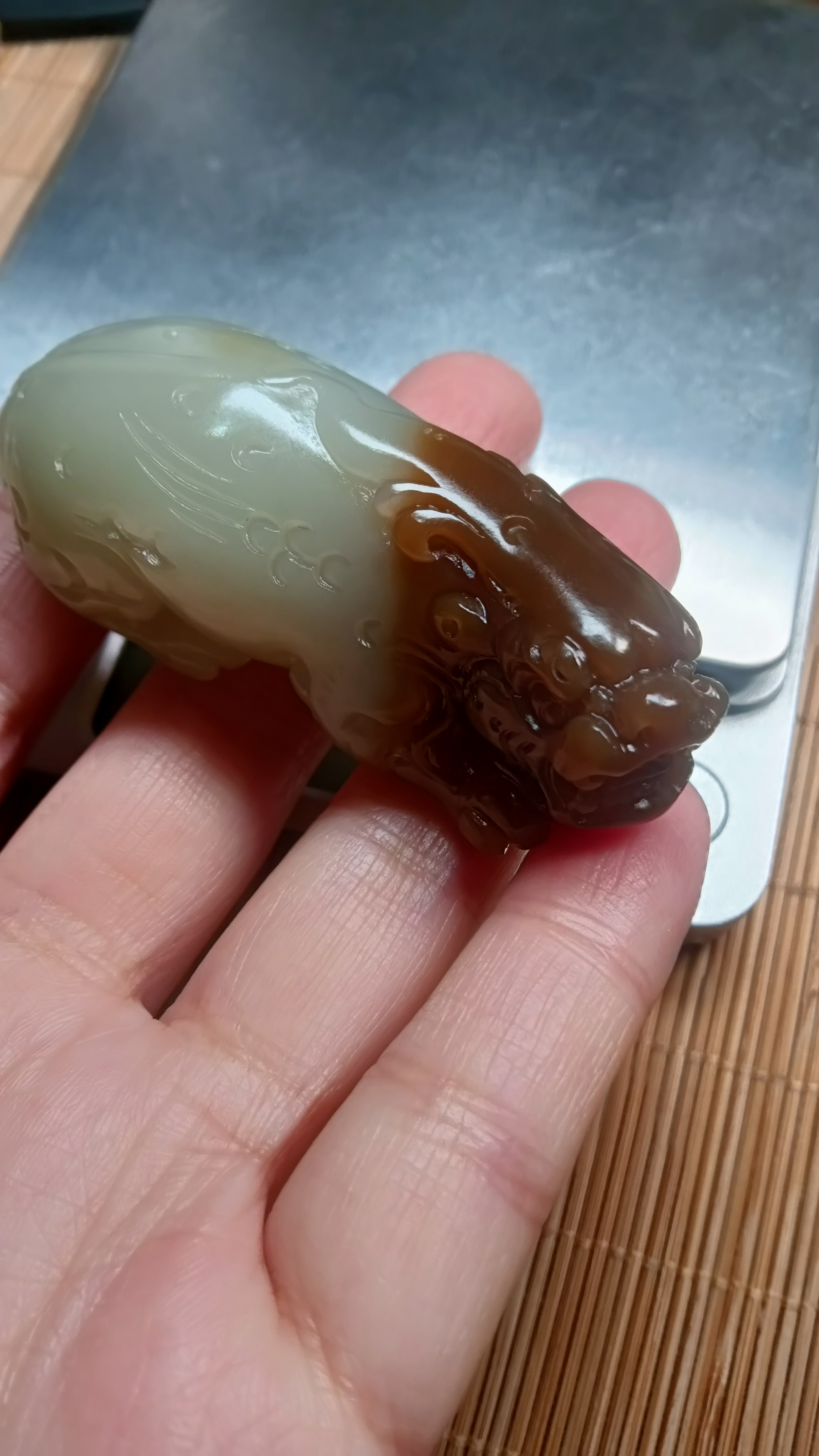 新疆和田玉糖白貔貅