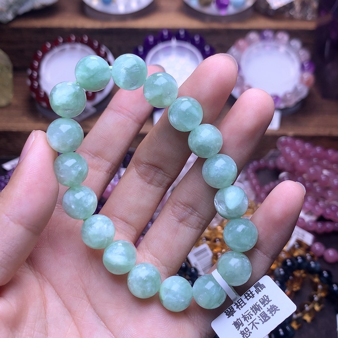 翠祖母晶11未镶嵌水晶