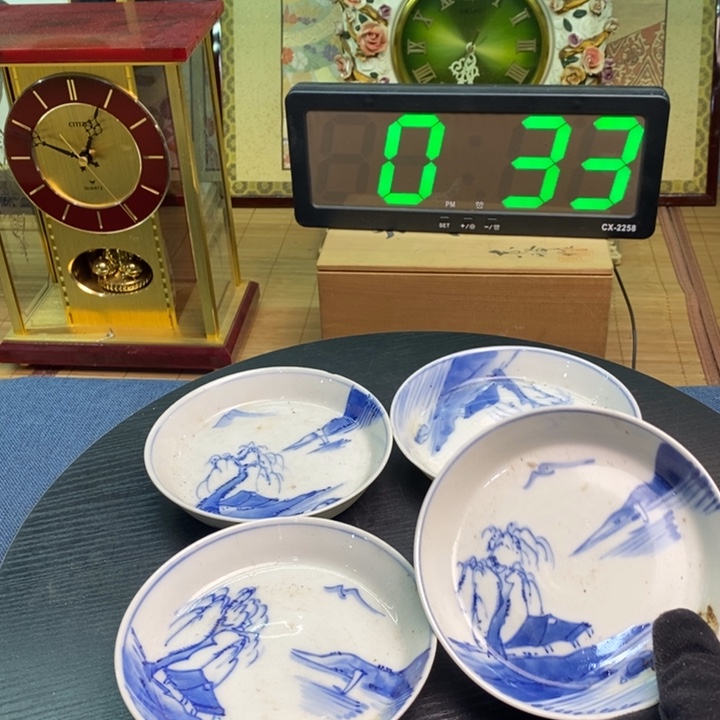 摆件有瑕疵有瑕疵