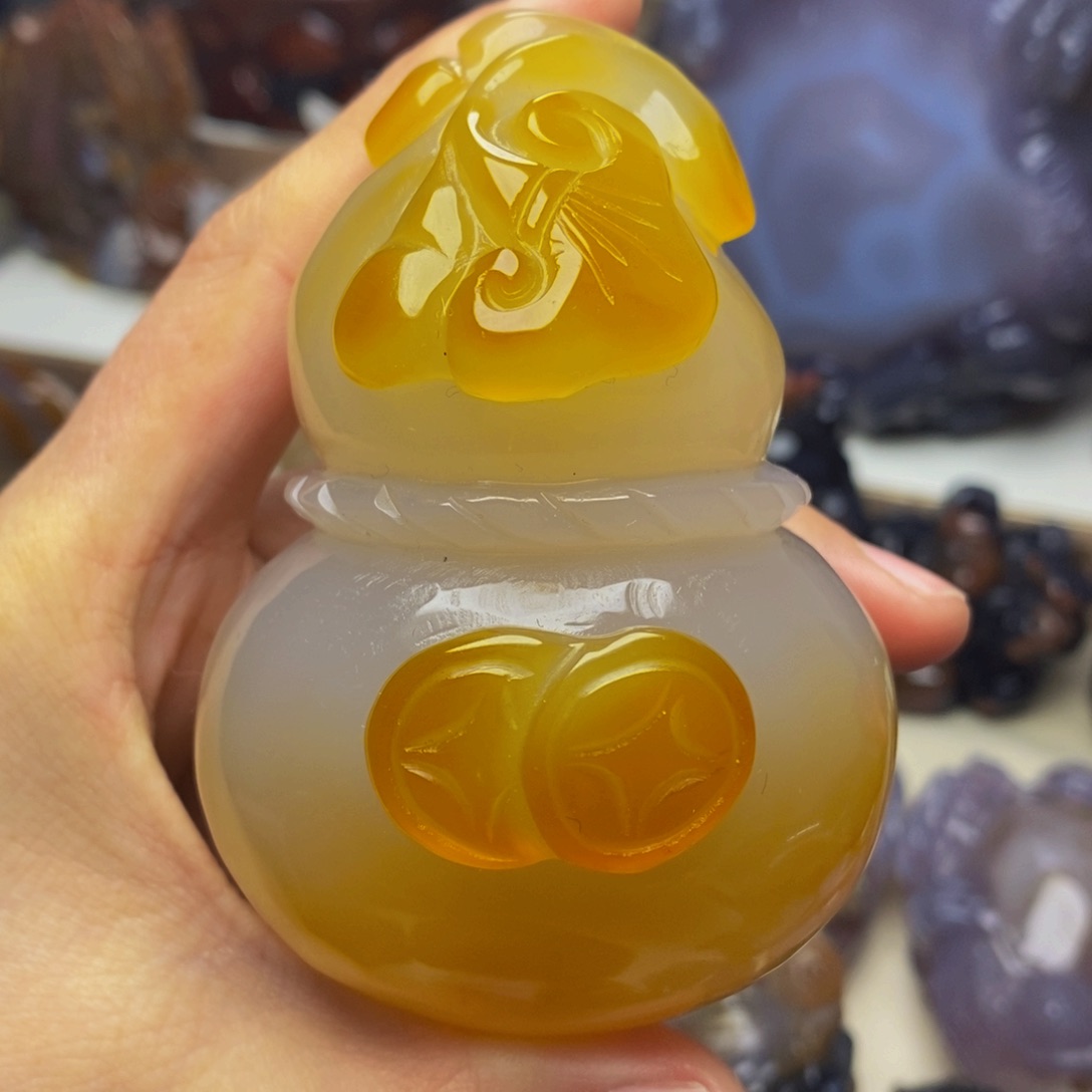 玛瑙/玉髓手把件未镶嵌
