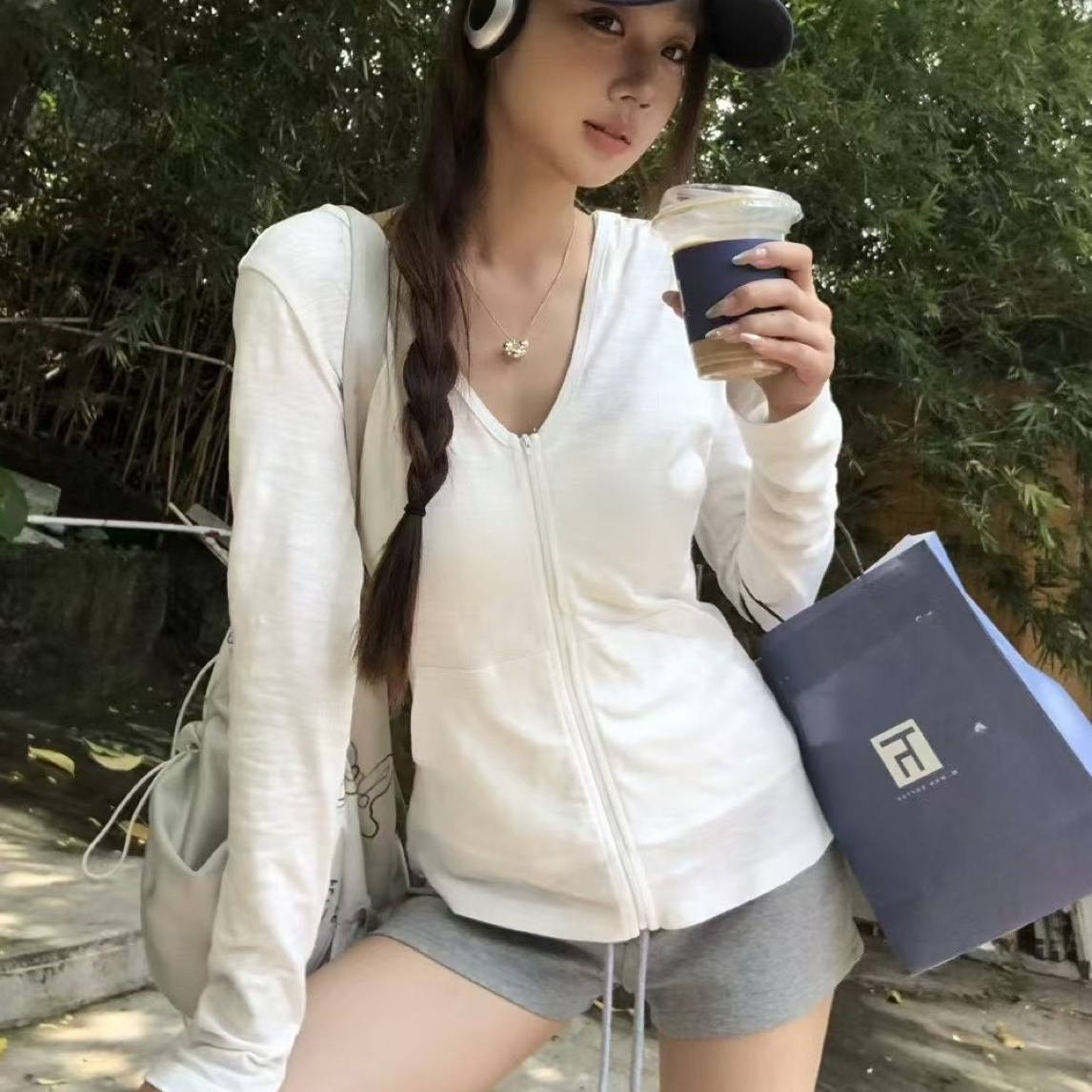 泽儿3101拉链连帽上衣