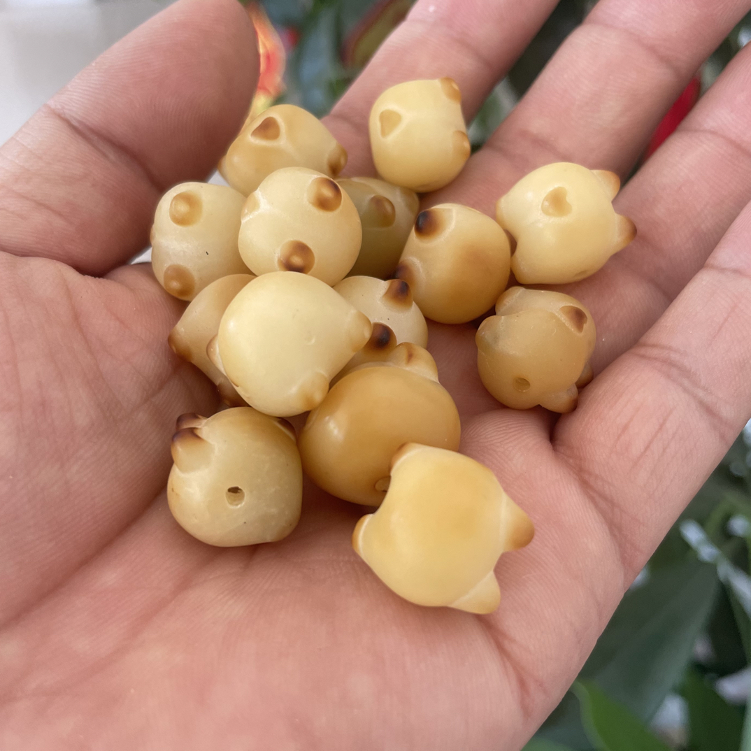 微瑕菩提柯基屁屁雕刻件20颗
