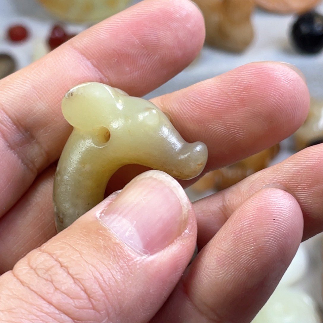 和田玉颈饰未镶嵌西*