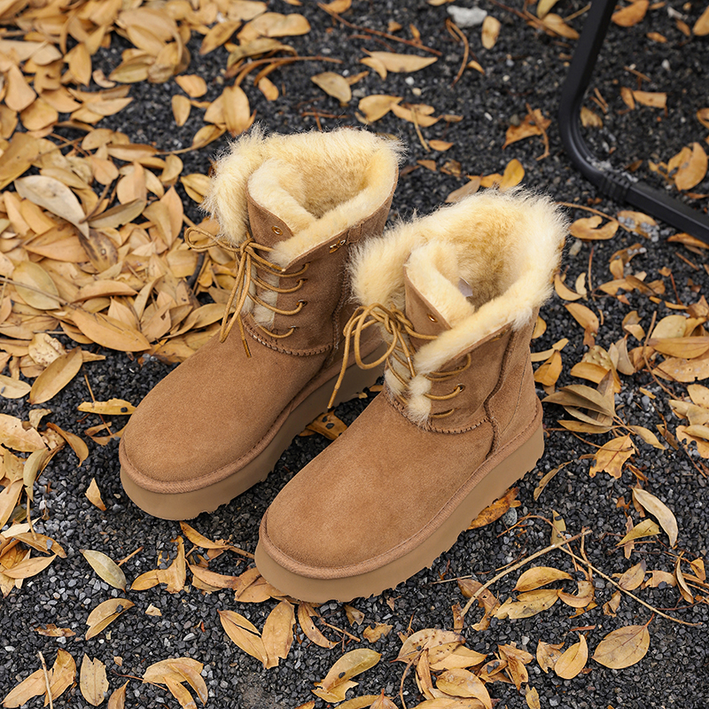 羊毛皮一体雪地靴女2025冬季高筒新款软底保暖中筒靴真皮两穿靴子