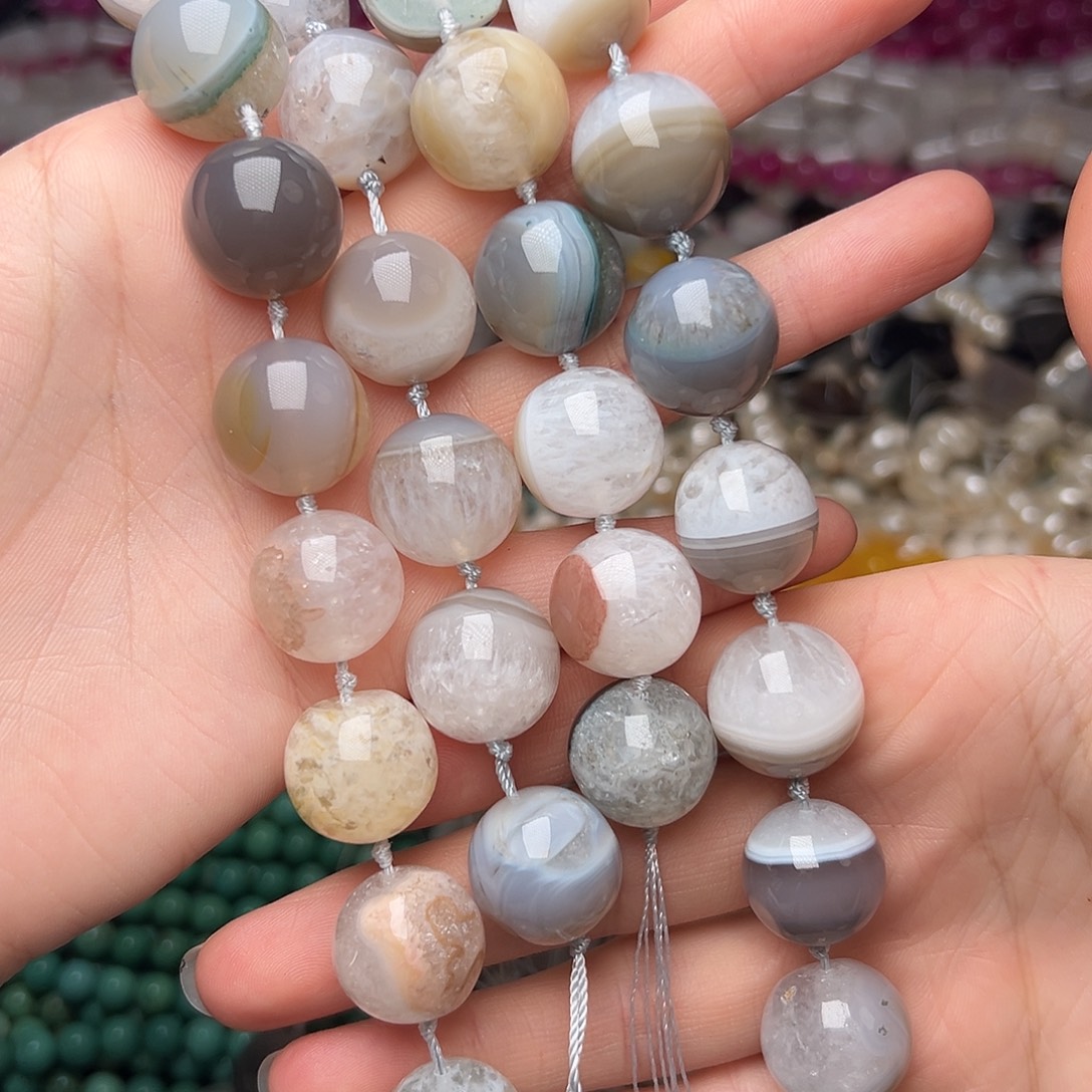 么***哒玛瑙/玉髓合金珠宝半成品V705。天然水晶玛瑙圆珠两条/拍二