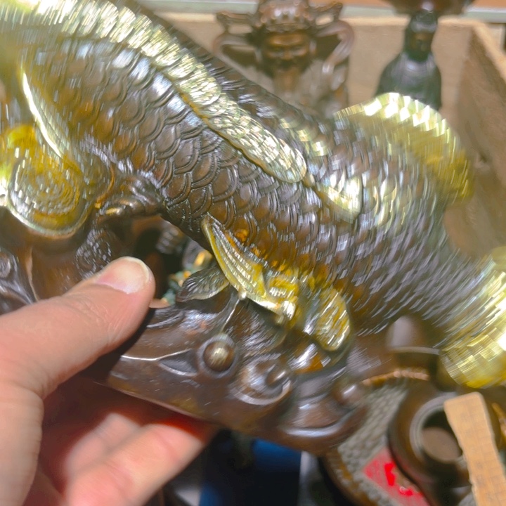 铜的。全清了。一件不留！不磨叽