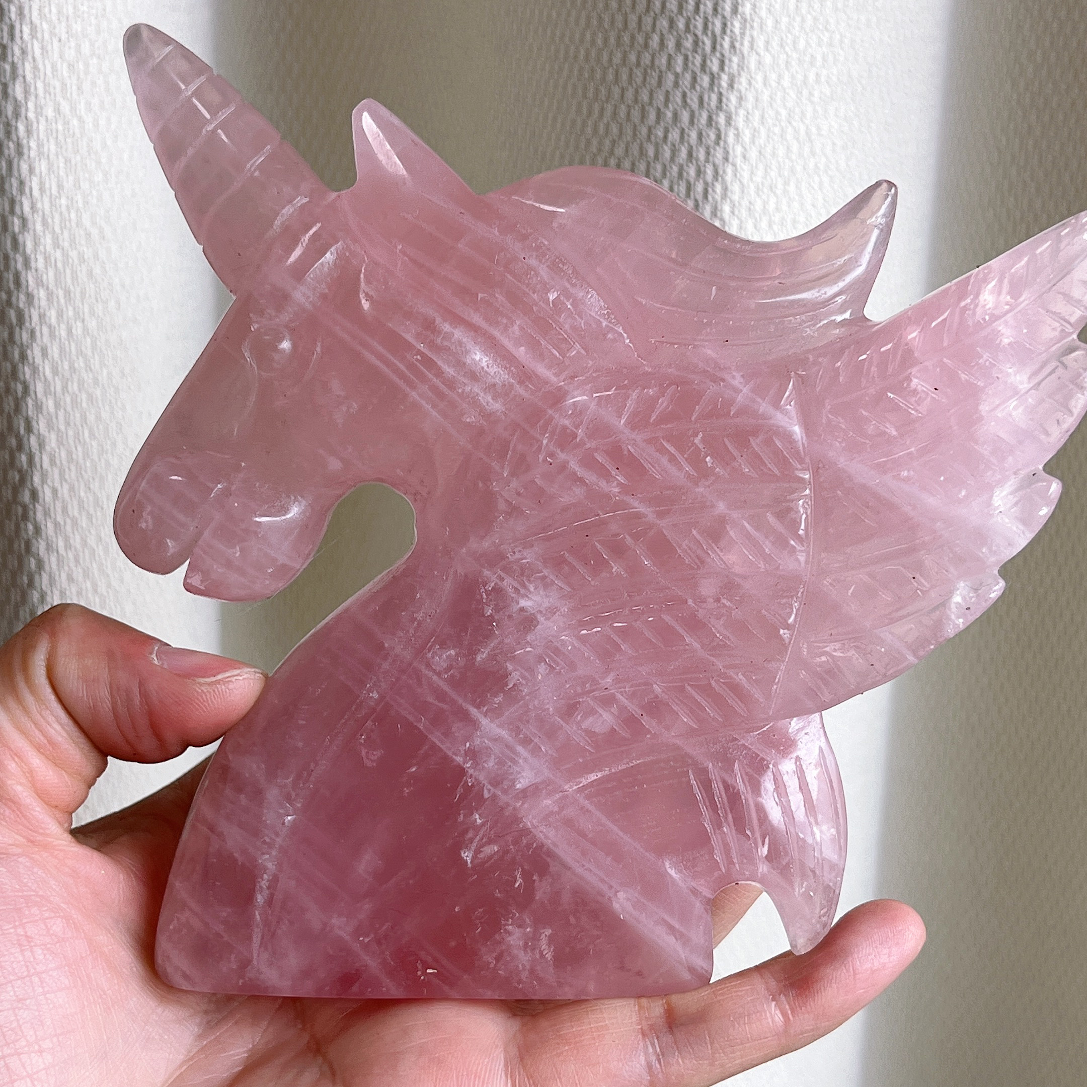 天然粉晶独角兽飞马手工雕刻摆件128*130*22mm