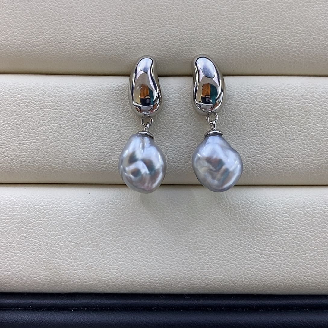 潇***潇耳饰海水珍珠银S925镶嵌