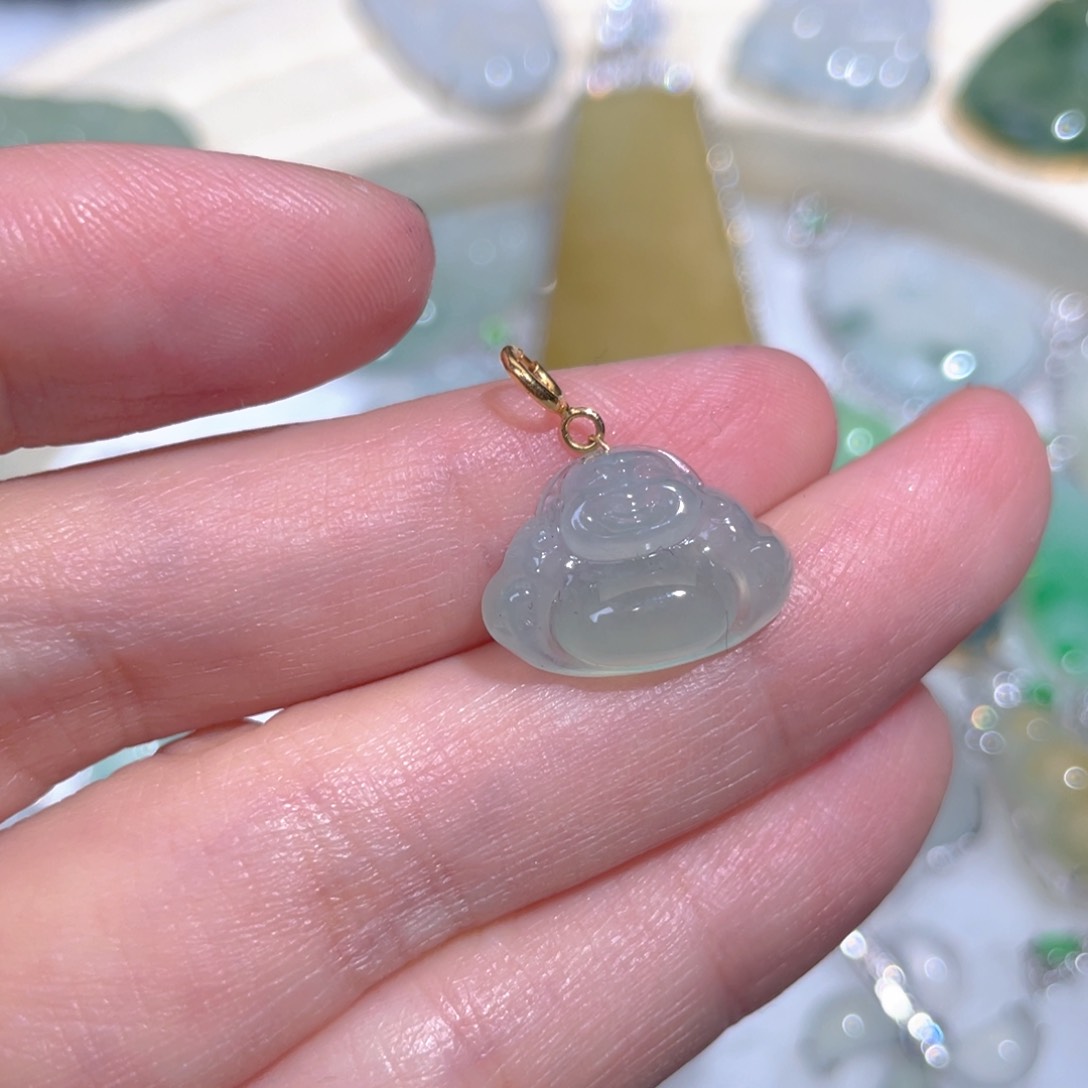 翡翠颈饰18K金镶嵌翡翠