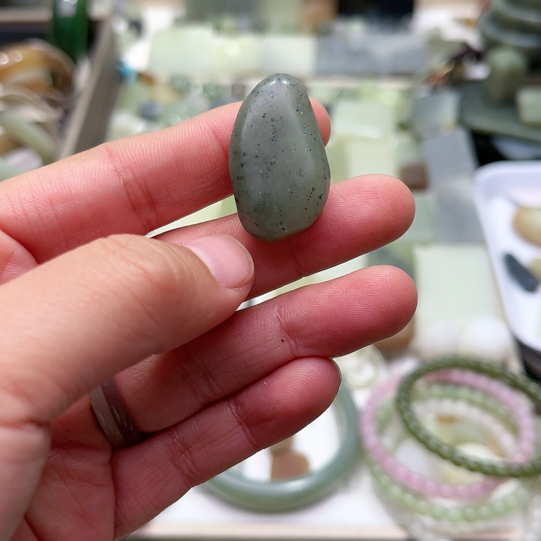 和田玉珠宝半成品未镶嵌