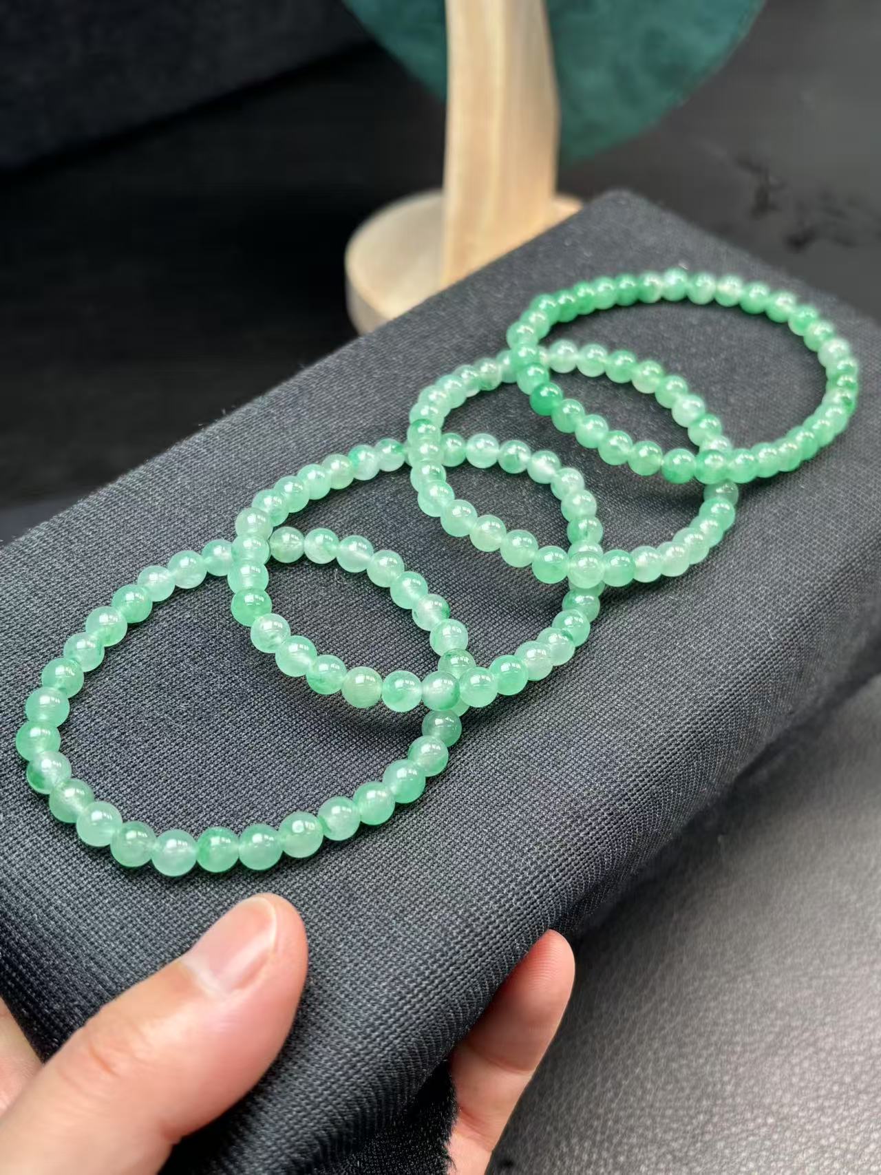 非洲翠冰绿6mm手链   多样性发1