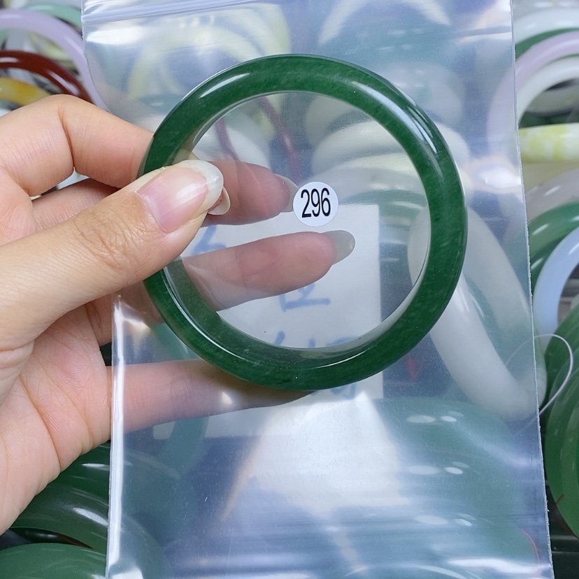 【闪购商品】石英质玉手镯未镶嵌5960