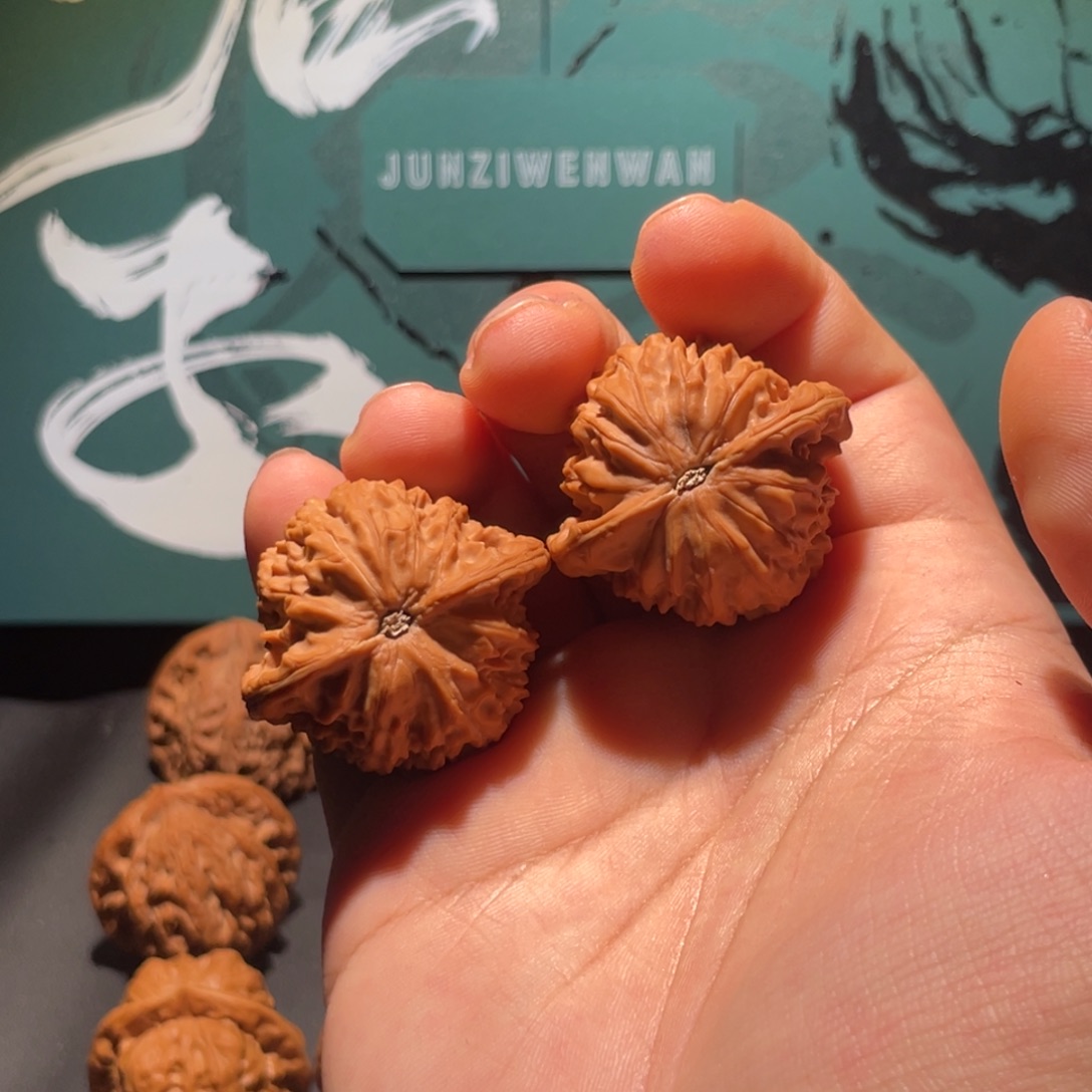 ·***知吊坠文玩核桃38房山正磨25111209