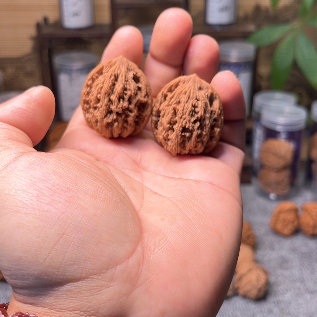 文玩核桃把件虎头手捻