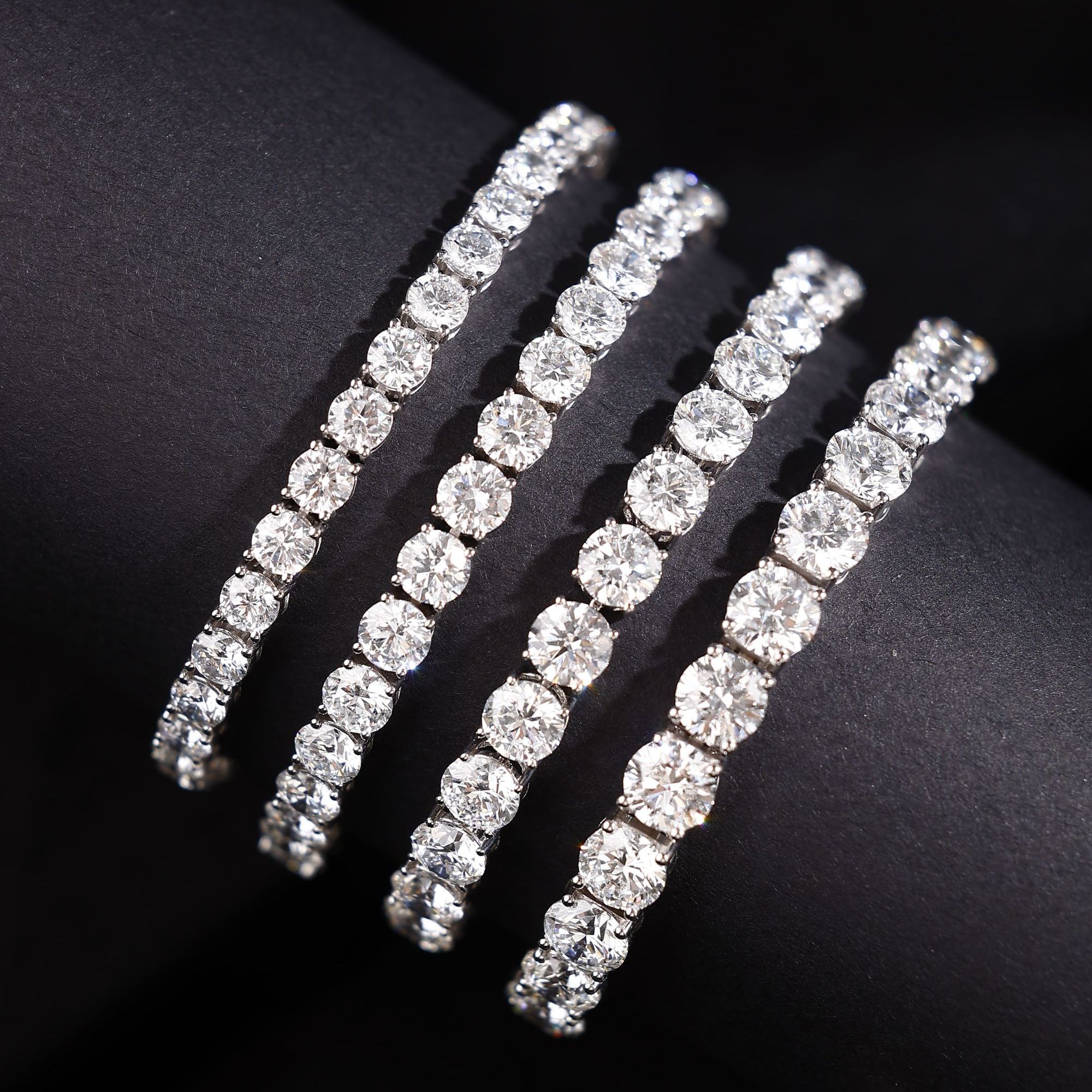 实验室培育钻石18K金四爪手链 YM  LGSL004