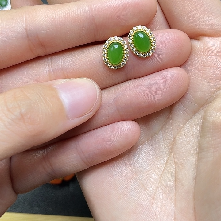 和田玉银S925镶嵌耳饰