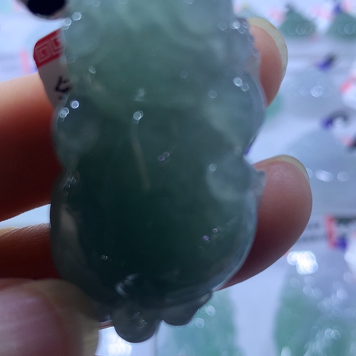 翡翠未镶嵌颈饰天然翡翠吊坠A货