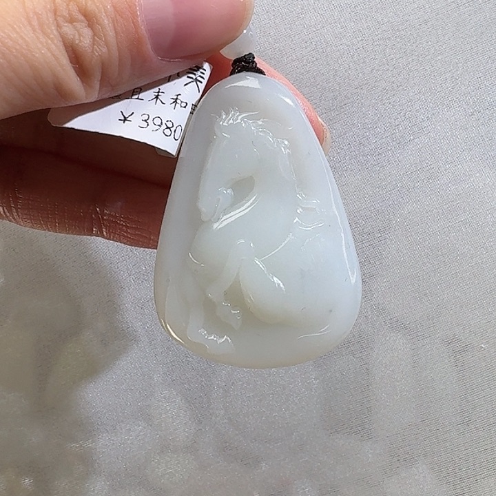 和田玉颈饰未镶嵌米达27g