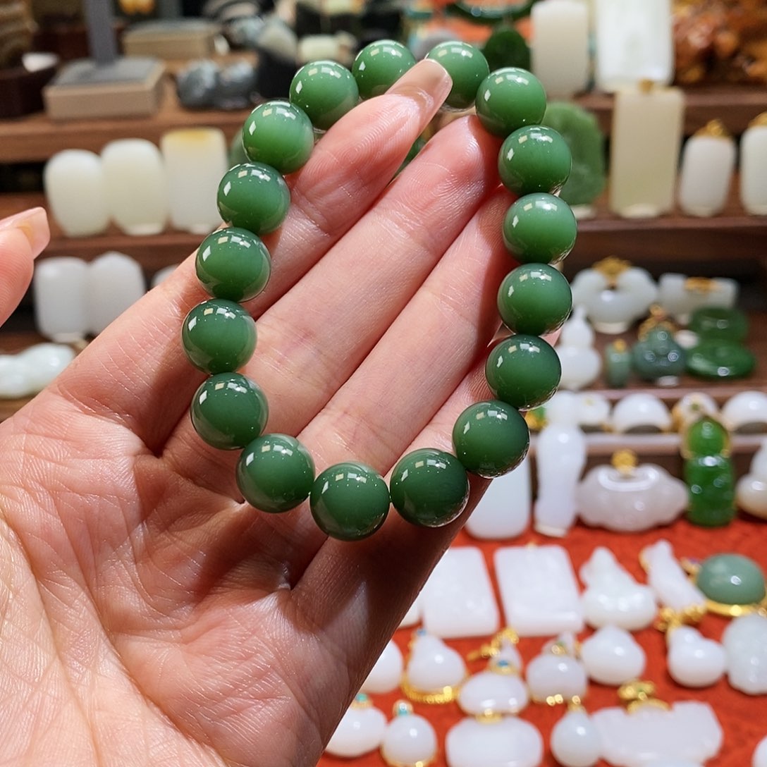 和田玉手串未镶嵌东****秀