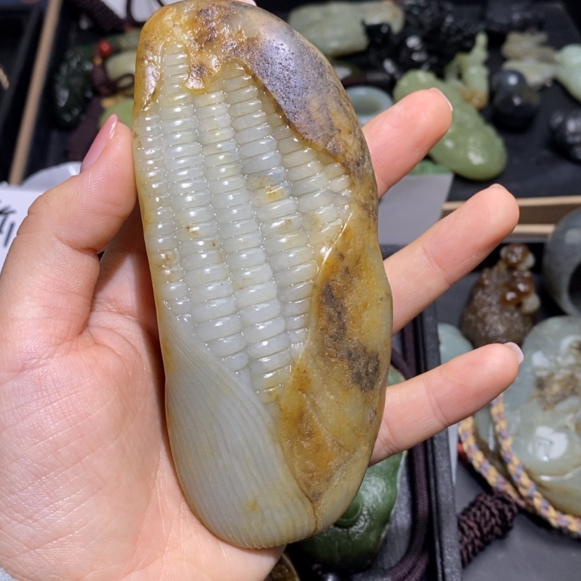 【闪购商品】未镶嵌和田玉把件瘦***王