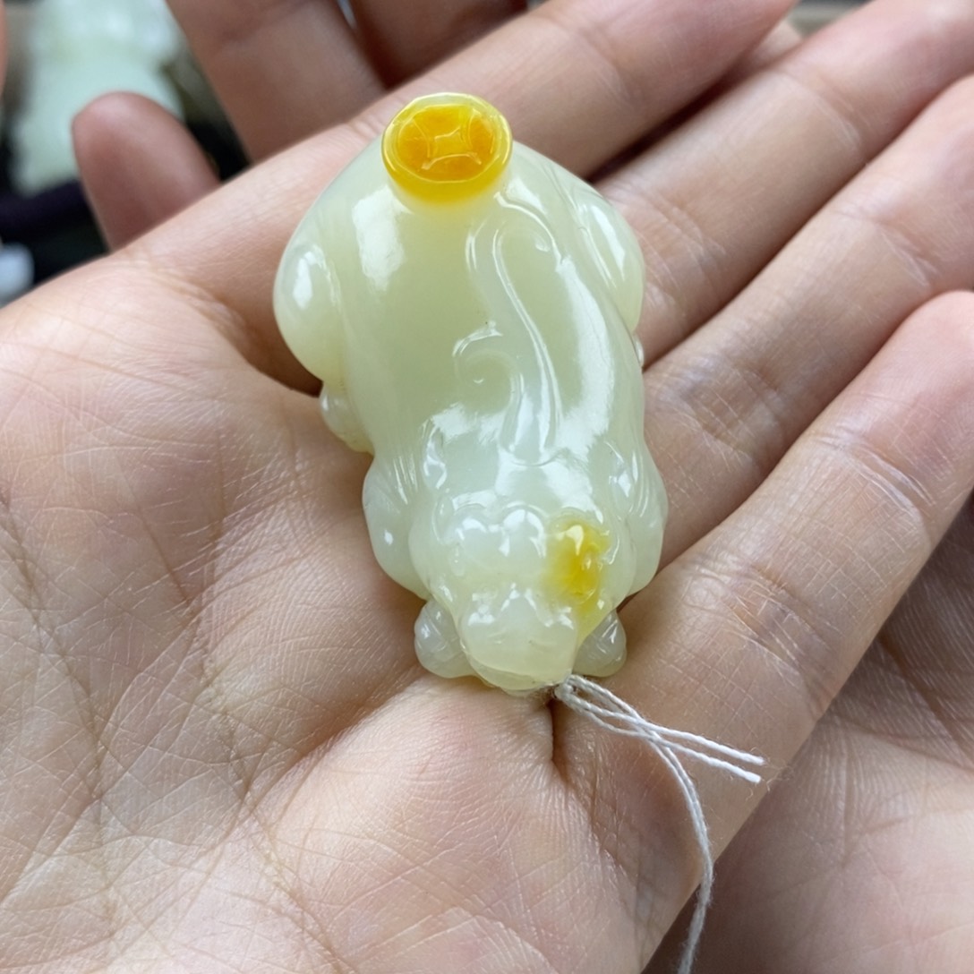 和田玉挂件未镶嵌