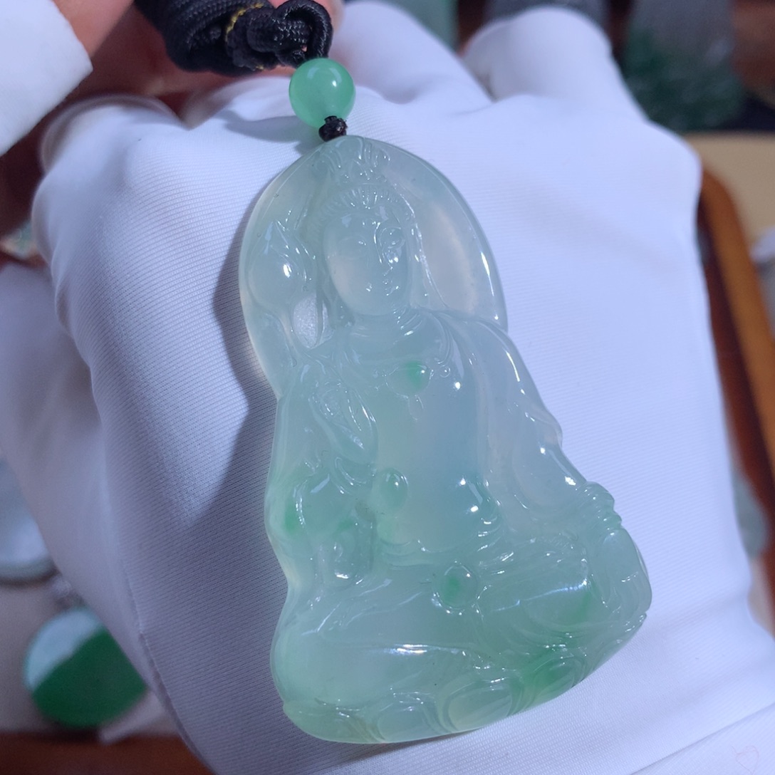 翡翠颈饰未镶嵌观音大势至