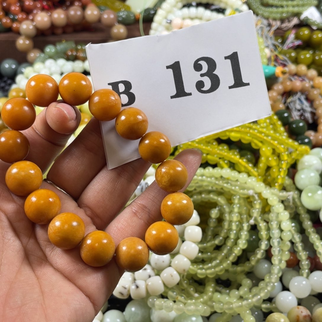 未镶嵌蛇纹石玉手链