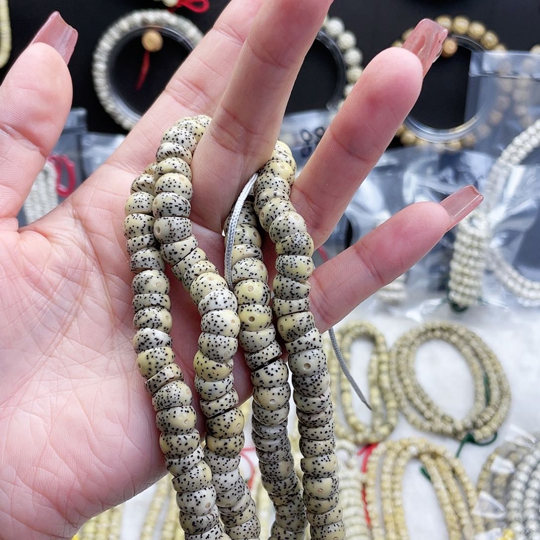 迟*卡9原生态石玉料