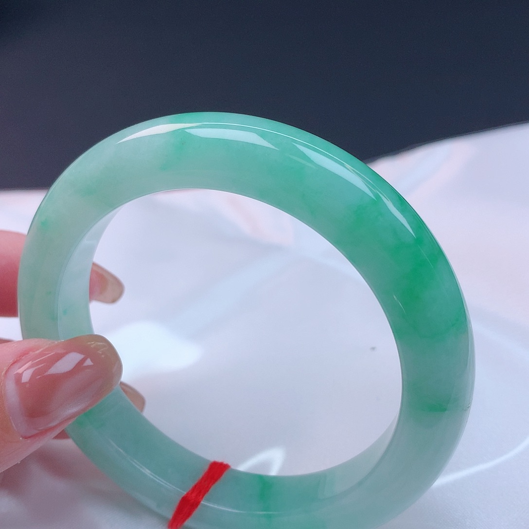 【闪购商品】未镶嵌手镯翡翠54