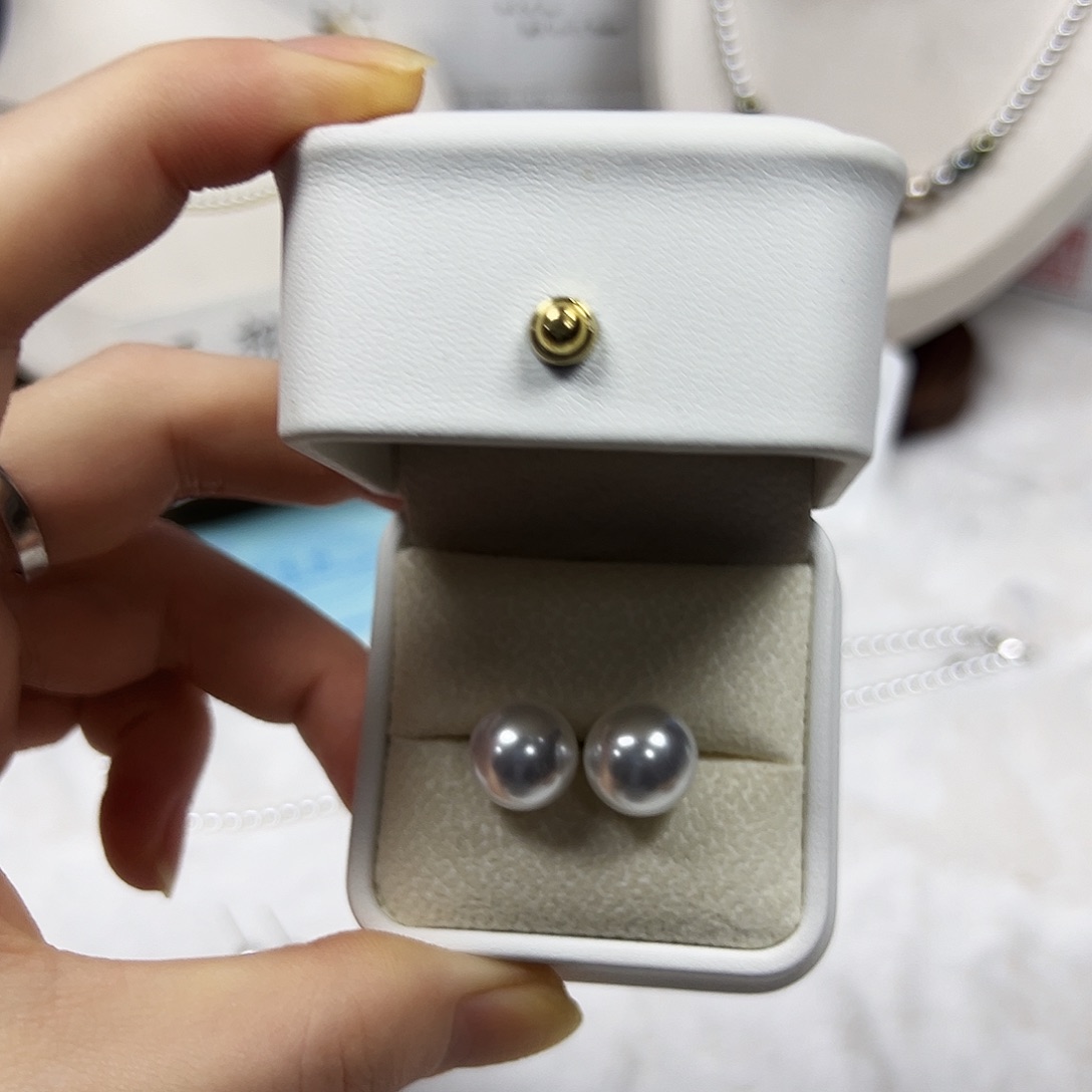 非金属925银白珠耳钉