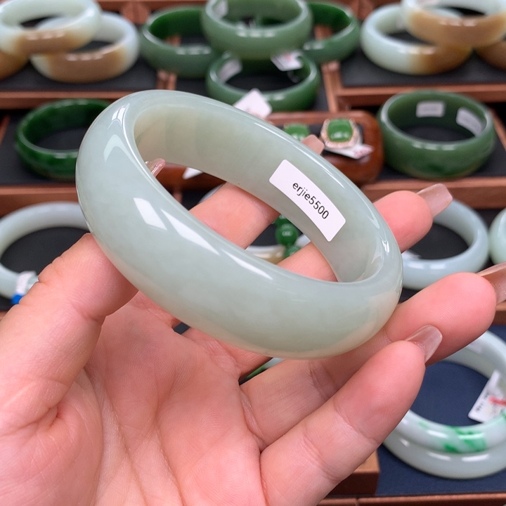 和田玉6364圈口未镶嵌