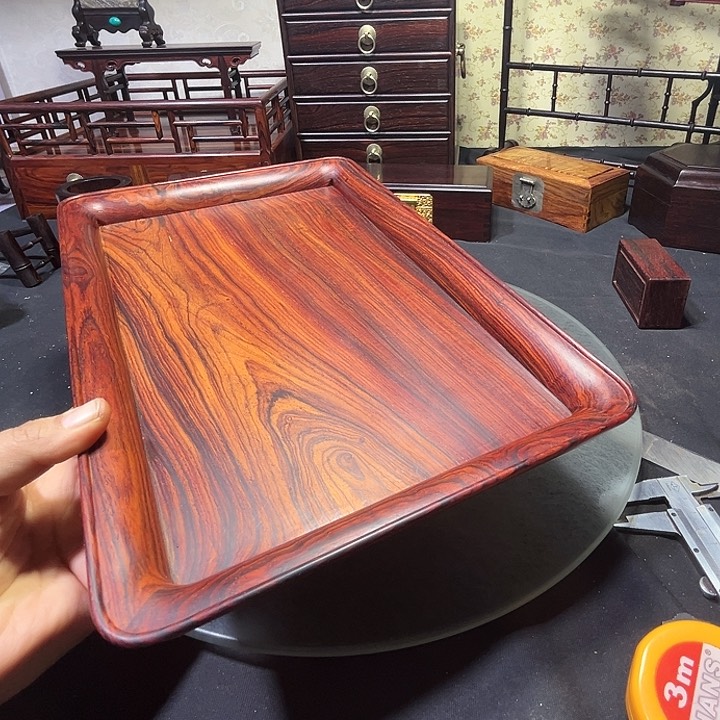 微凹黄檀（南美大红酸枝）