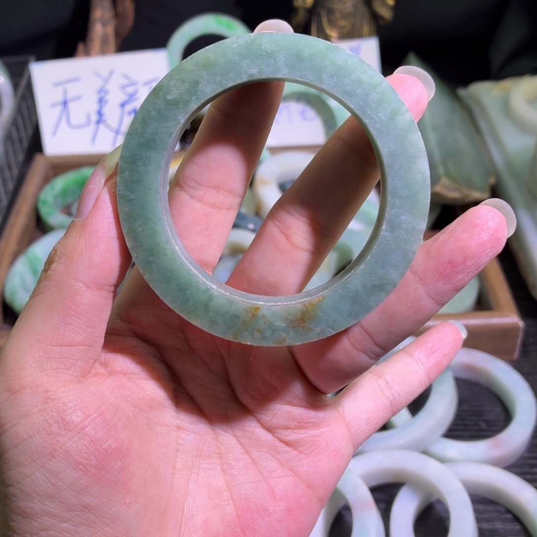 定制翡翠未镶嵌缅甸翡翠A货手镯毛胚定制