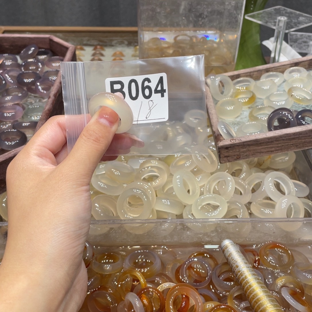 玛瑙/玉髓未镶嵌戒指064