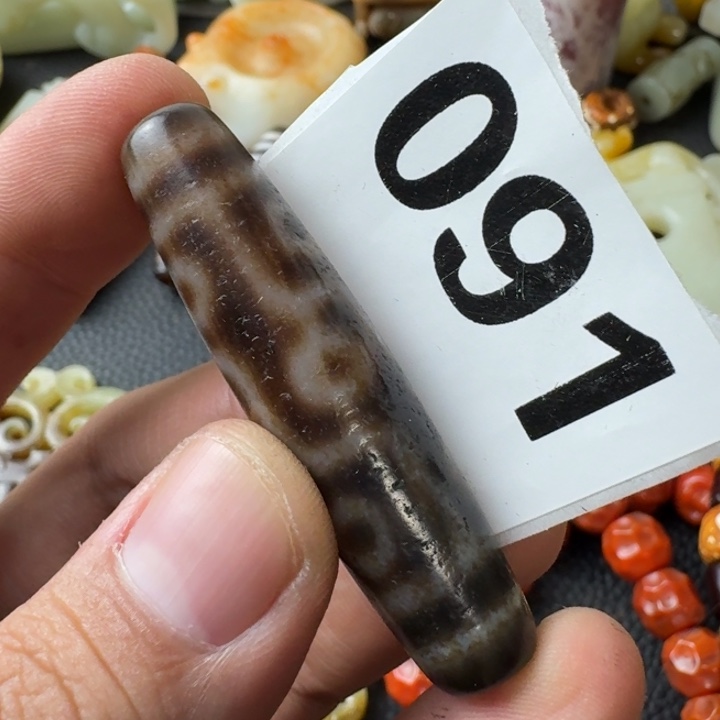 未镶嵌颈饰玛瑙/玉髓