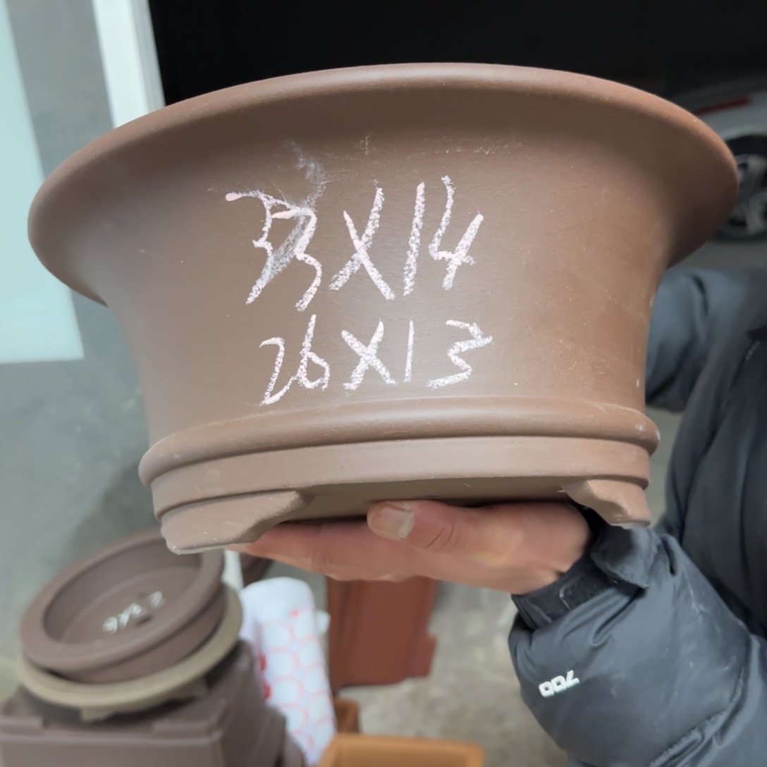 紫砂花盆呜呜呜呜