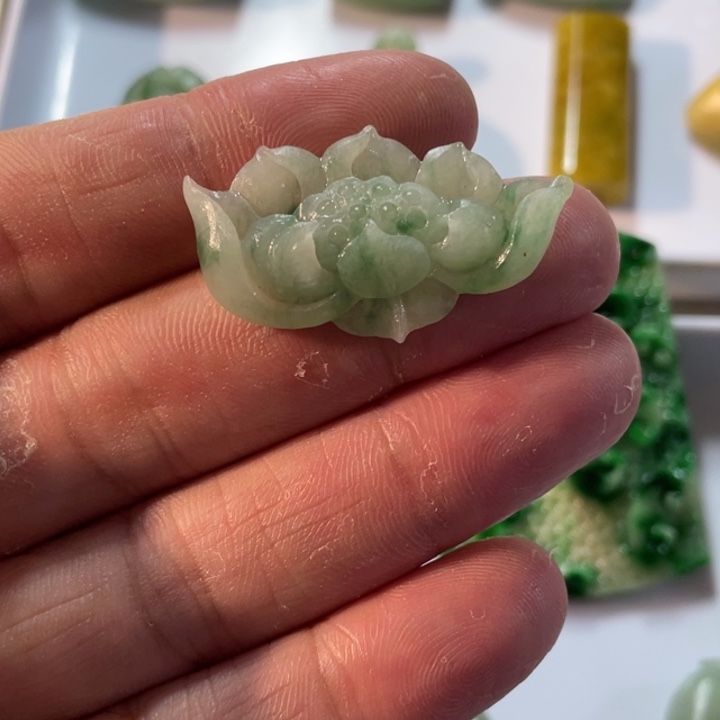 未镶嵌定制翡翠罢*…