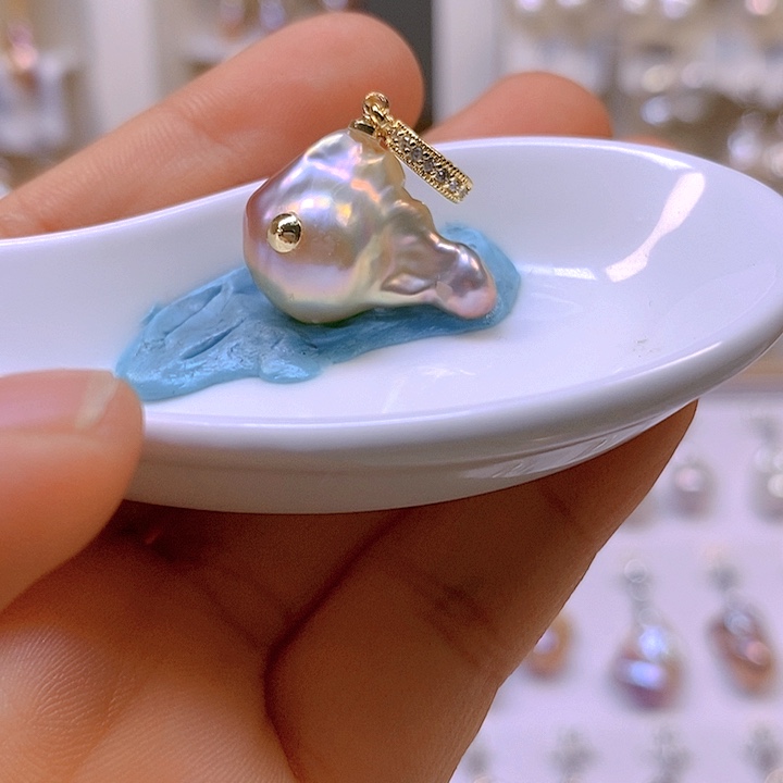 淡水珍珠颈饰合金