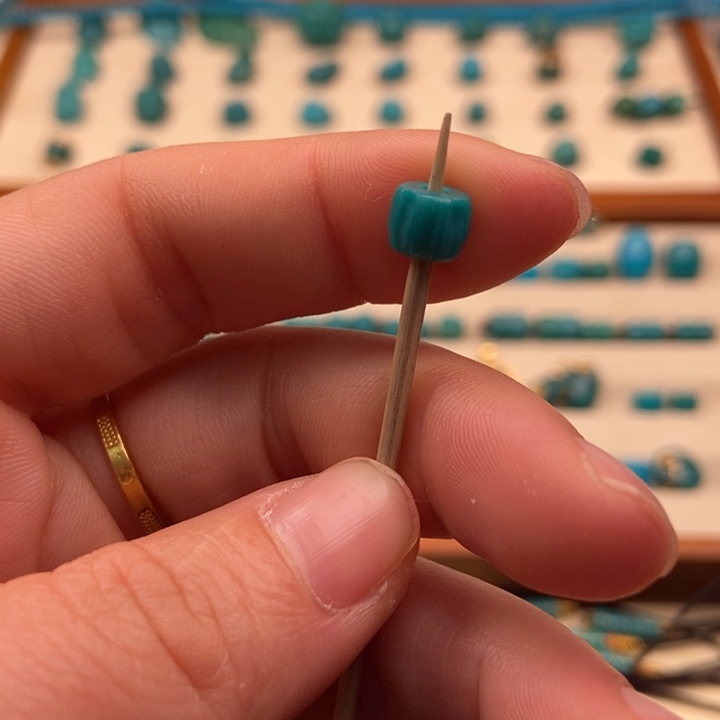 绿松石配饰未镶嵌