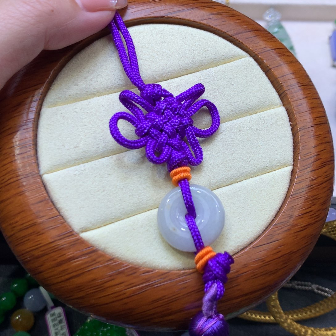 翡翠未镶嵌颈饰天然A货