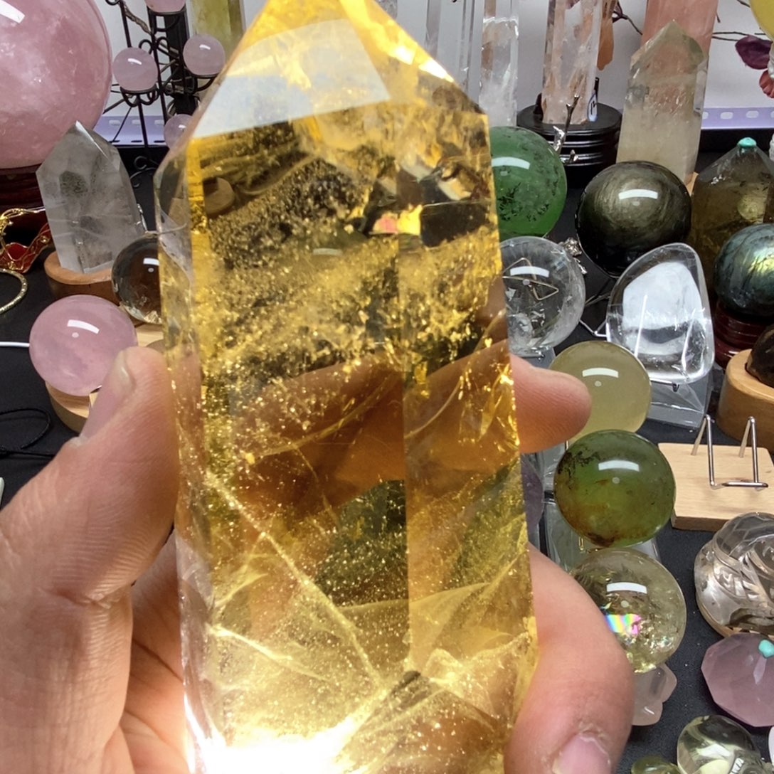 天***蓝水晶未镶嵌珠宝半成品