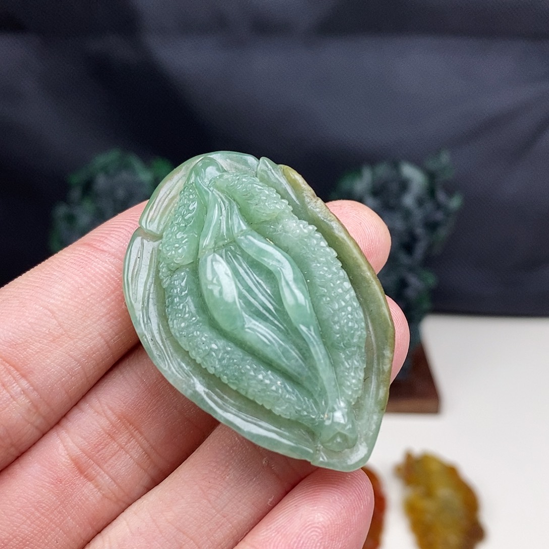 定制翡翠未镶嵌天然翡翠