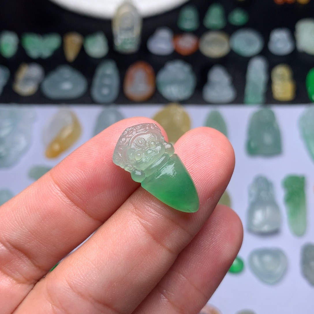 定制翡翠未镶嵌杵